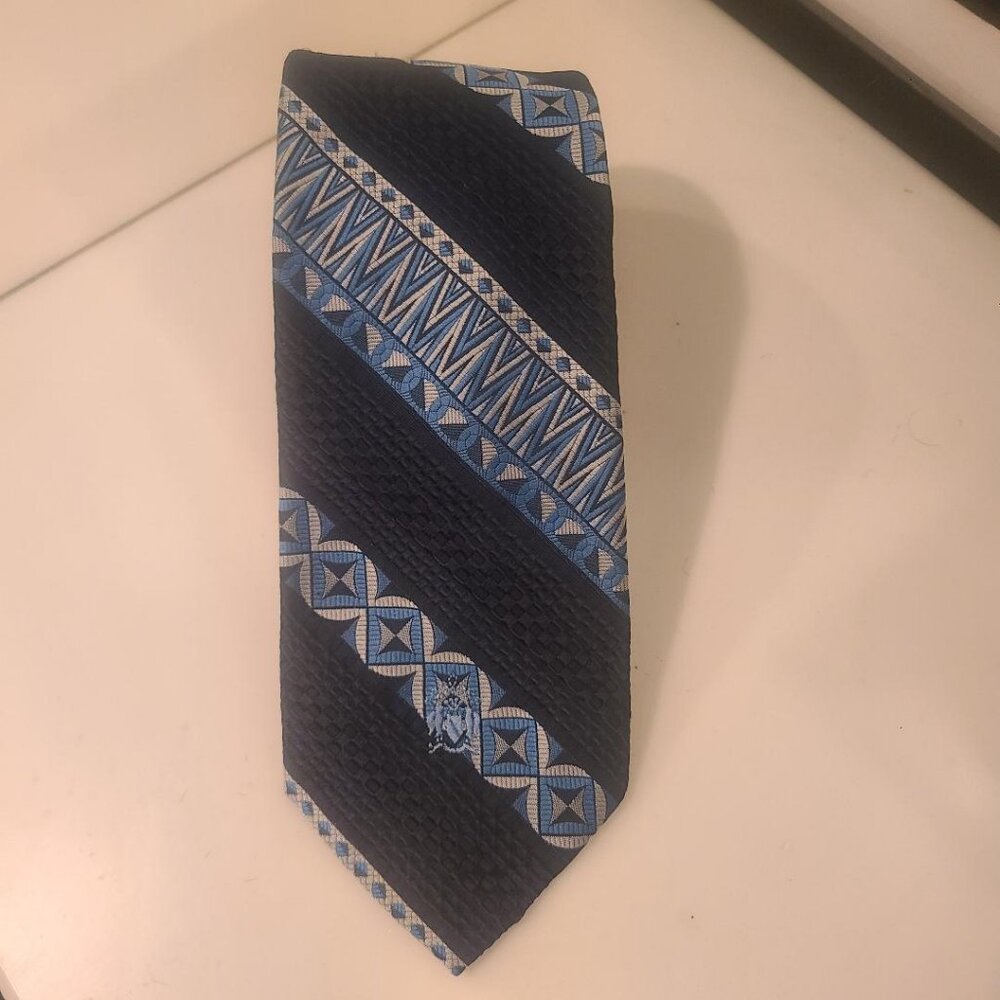 Oleg Cassini Groovy Vintage 1970's Wide Fat Blue Silver Poly Tie